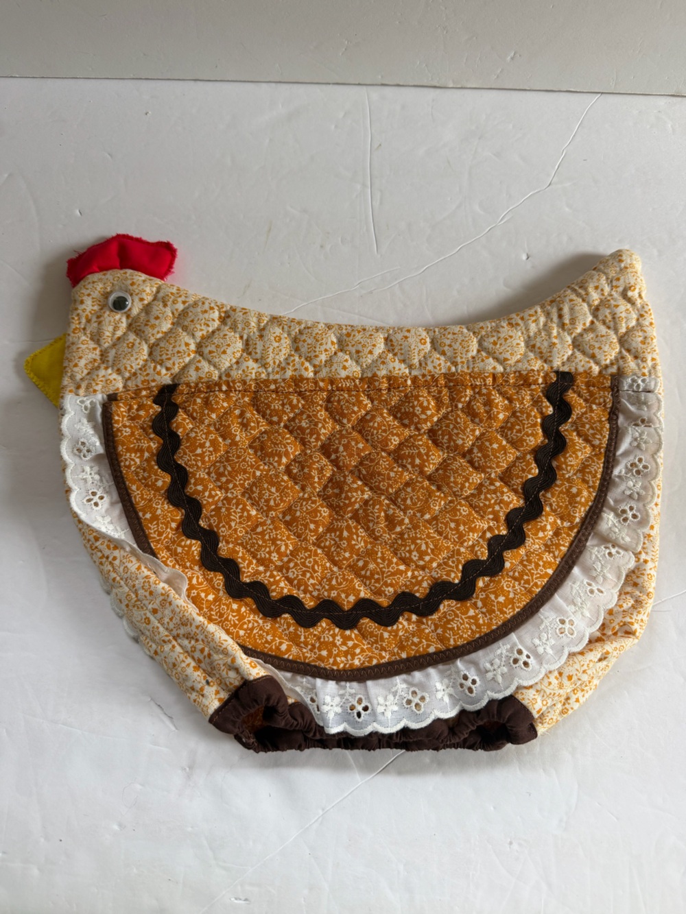 chicken tea kettle cover Vintage handmade homemade Country farm Farmers Cottage